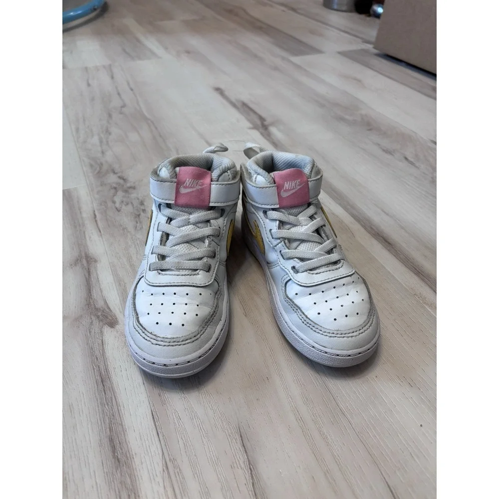 Nike Court Borough Mid 2 Girls shoes in white with gold and pink‎ accents 9.5C